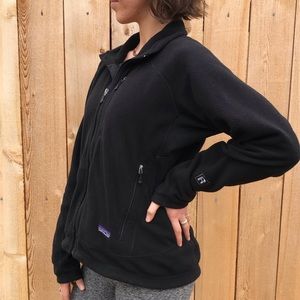 Paragonia R1 waffle thermal jacket
